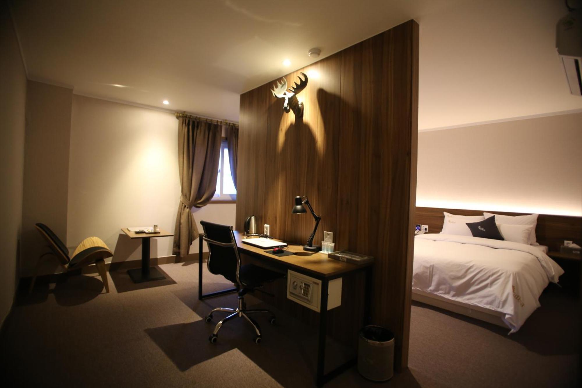 Vatica Hotel Dongdaemun Szöul Szoba fotó
